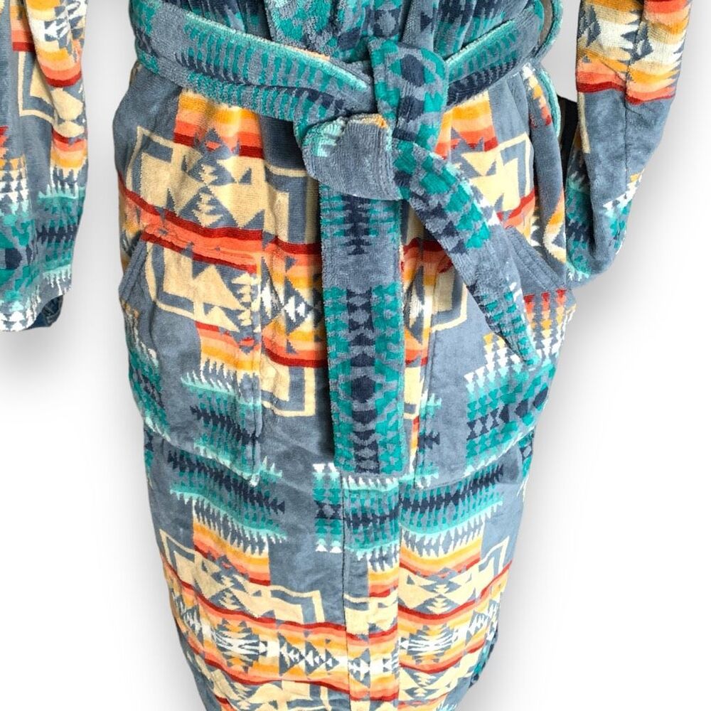 Pendleton Blue Multi Native Pattern Hooded Robe - Picture 3 of 11